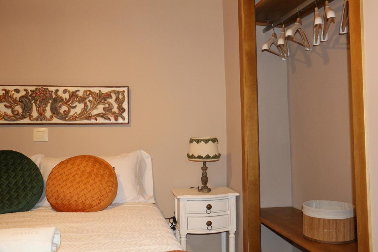 Apartamentos Coliseo Toledo Dış mekan fotoğraf