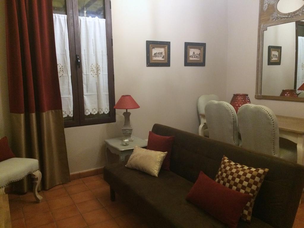 Apartamentos Coliseo Toledo Dış mekan fotoğraf