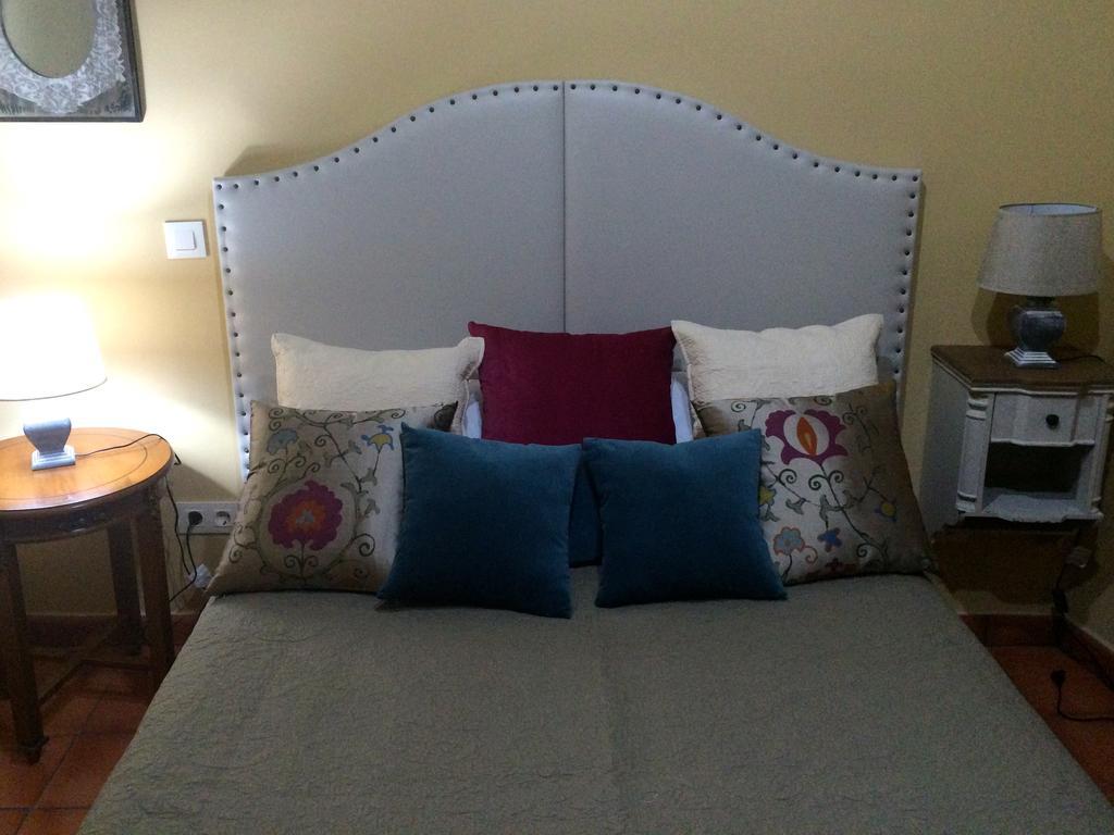Apartamentos Coliseo Toledo Dış mekan fotoğraf