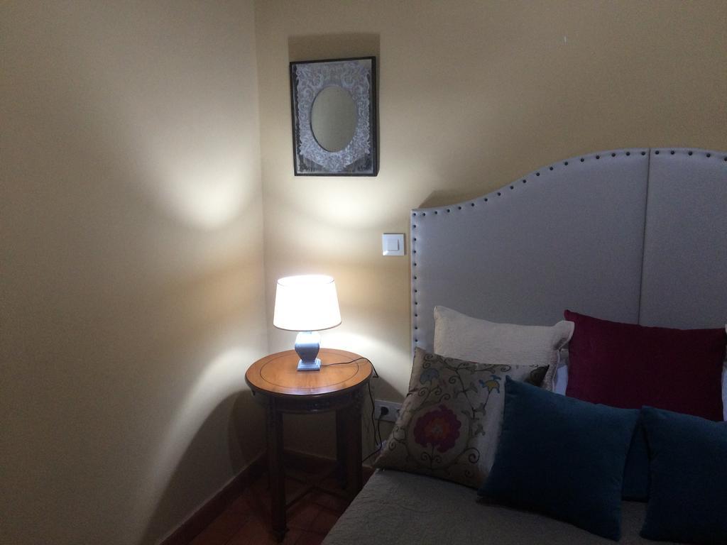 Apartamentos Coliseo Toledo Dış mekan fotoğraf